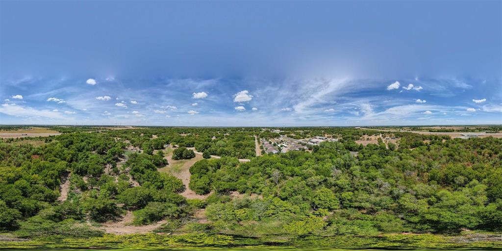 Property Photo: 205 SW 4th Street TX 76648