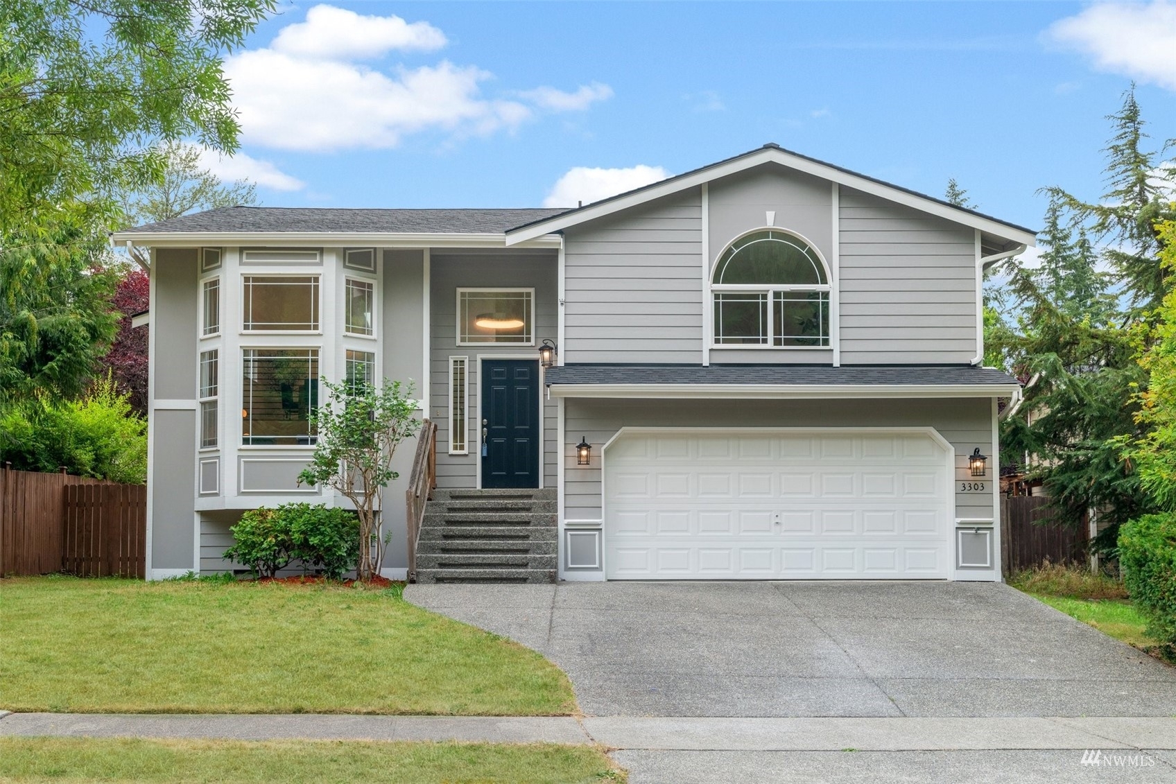 Property Photo:  3303 Catherine Drive  WA 98258 