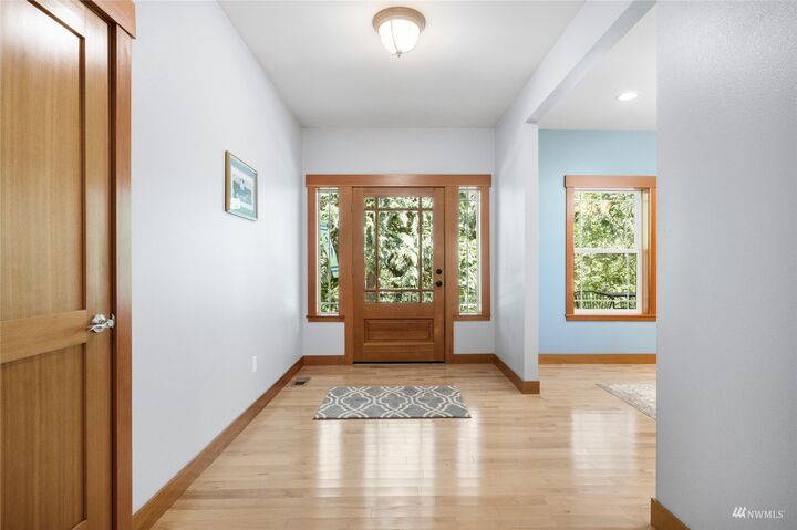 Property Photo:  19618 106th Avenue NE  WA 98223 