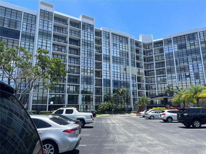 1000 Parkview Dr 223  Hallandale Beach FL 33009 photo