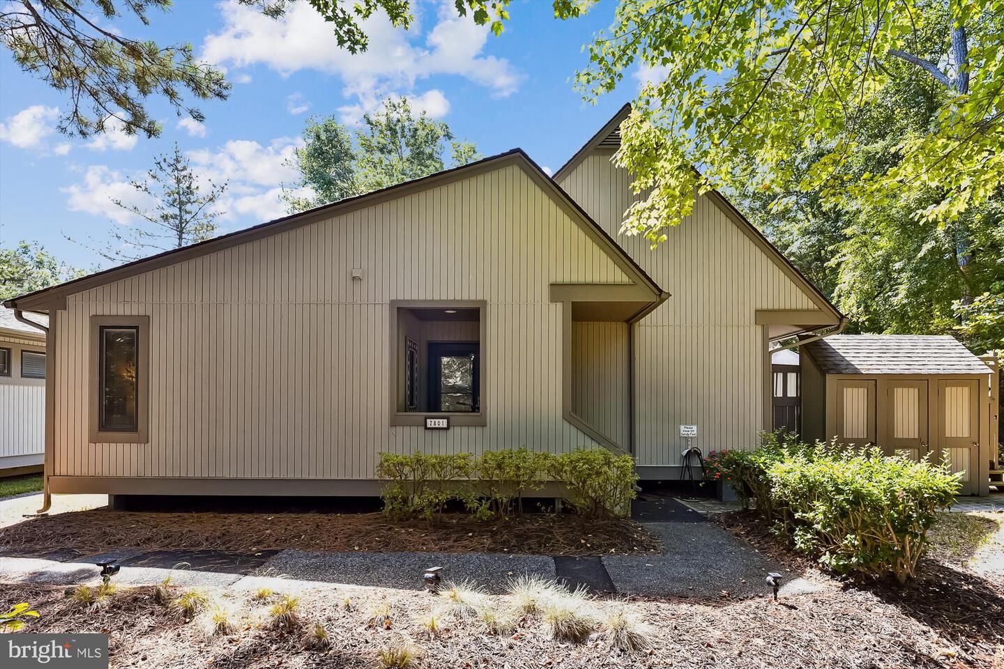 Property Photo:  39276 Timberlake Court 7801  DE 19930 