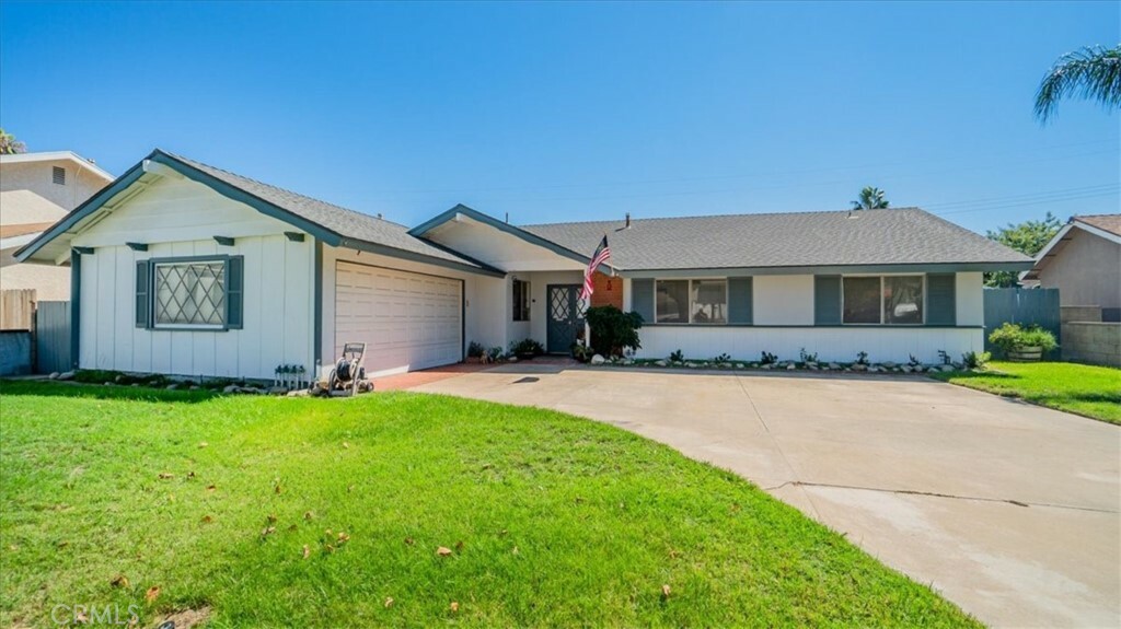 Property Photo:  1140 Dickenson Court  CA 91786 