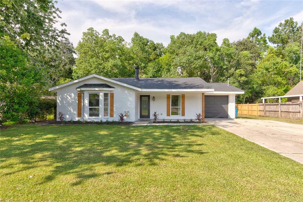 Property Photo:  112 Timber Ridge Drive  LA 70460 