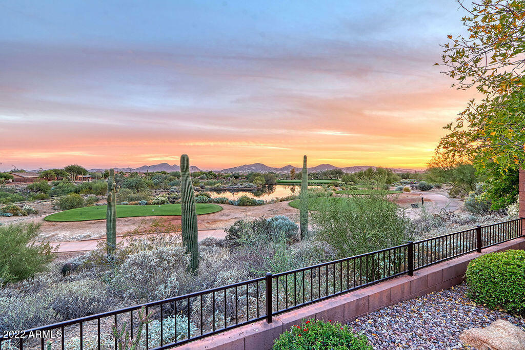 Property Photo: 41713 N Iron Horse Drive AZ 85086