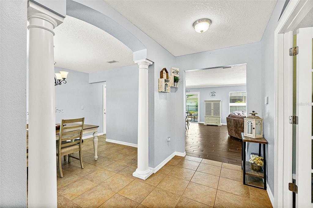 Property Photo: 51 Renworth Lane FL 32164