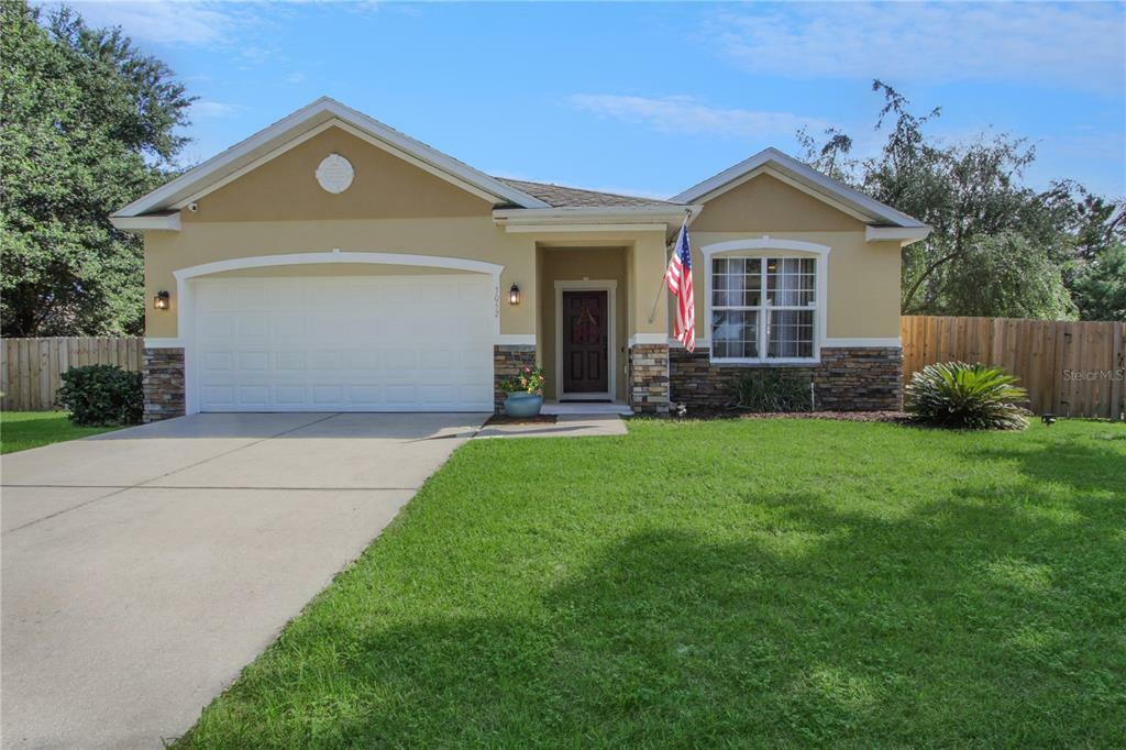 Property Photo: 3052 Boxelder Court FL 32725