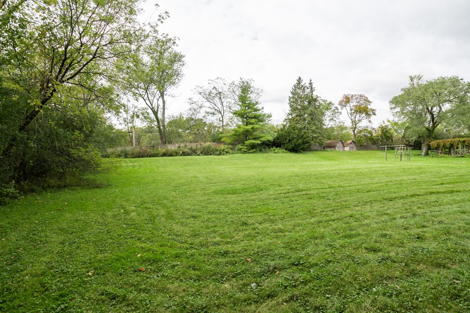 Property Photo:  479 E Illinois Road  IL 60045 