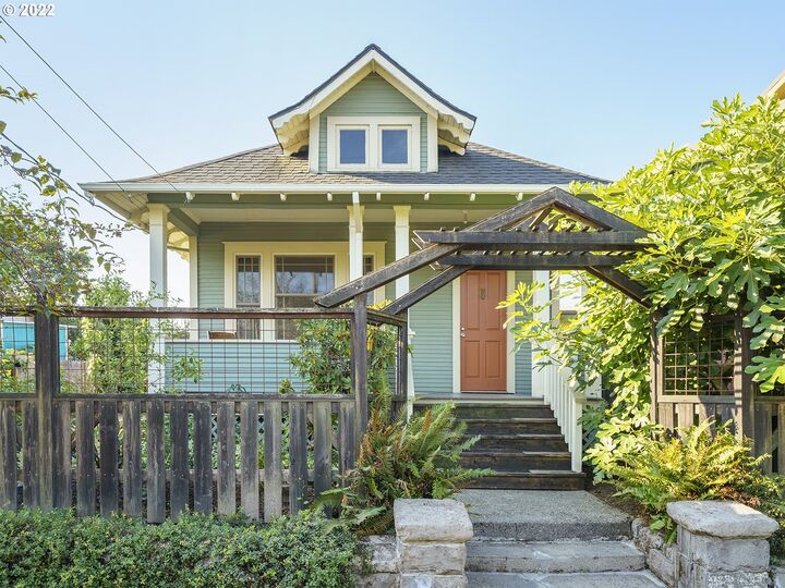 610 NE Webster St  Portland OR 97211 photo