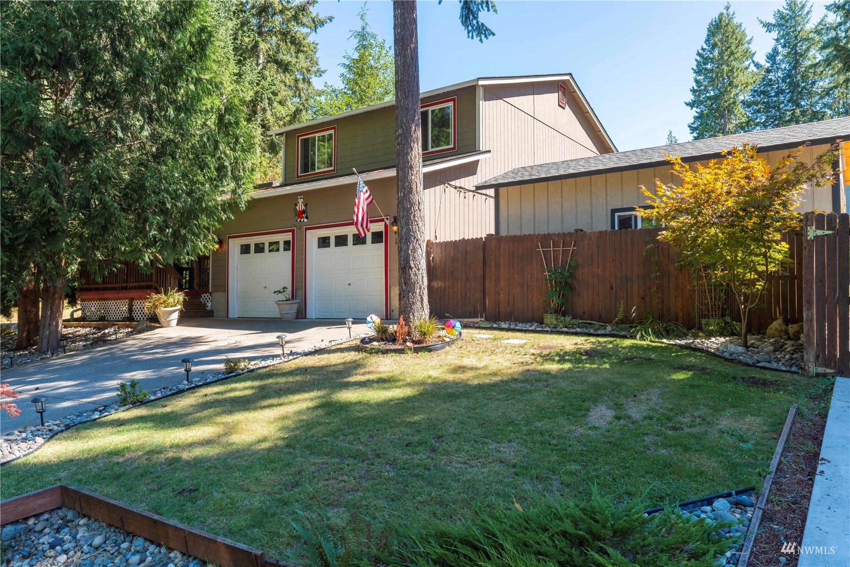 Property Photo:  180 E Eastlake Drive  WA 98584 