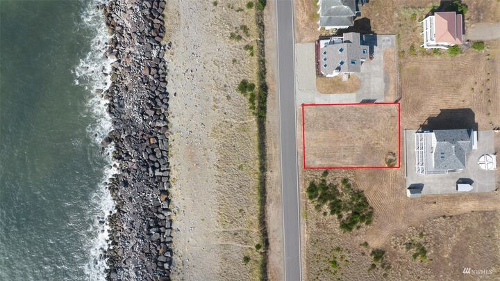 Property Photo:  1511 E Ocean Shores Boulevard SW  WA 98569 