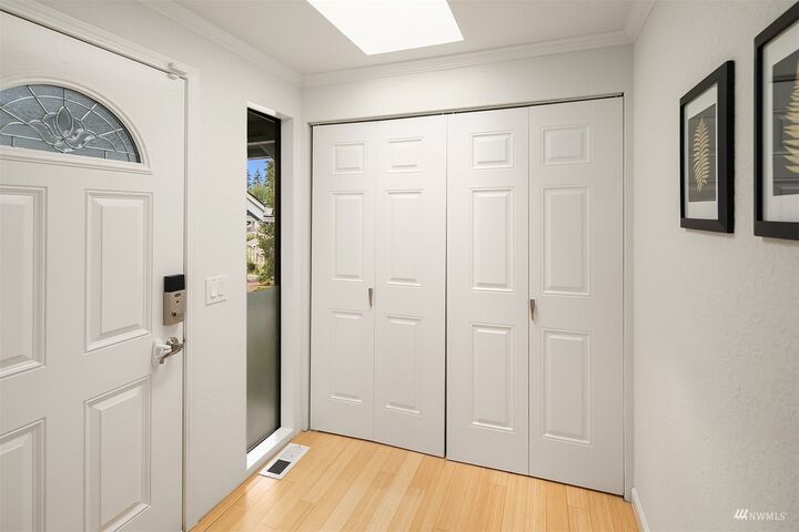 Property Photo: 2606 174th Avenue NE WA 98052