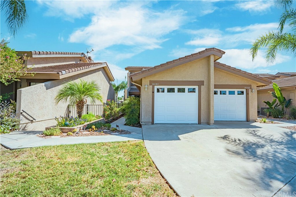 Property Photo:  30180 Yellow Feather Drive  CA 92587 