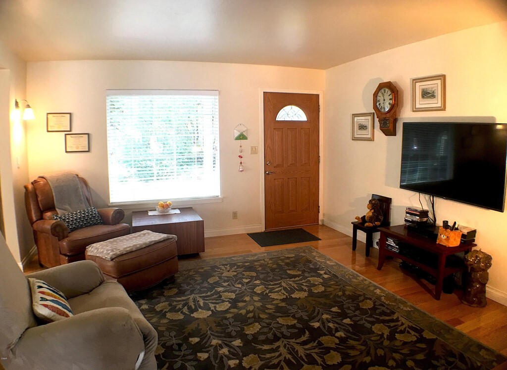 Property Photo: 32510 Pearl Drive CA 95437