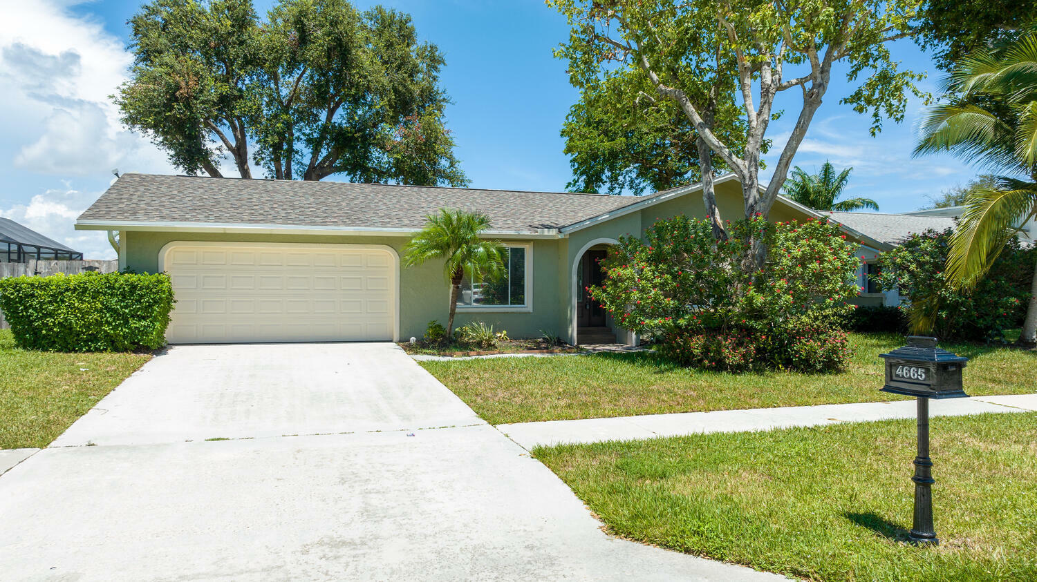 Property Photo:  4665 Brandywine Drive  FL 33487 