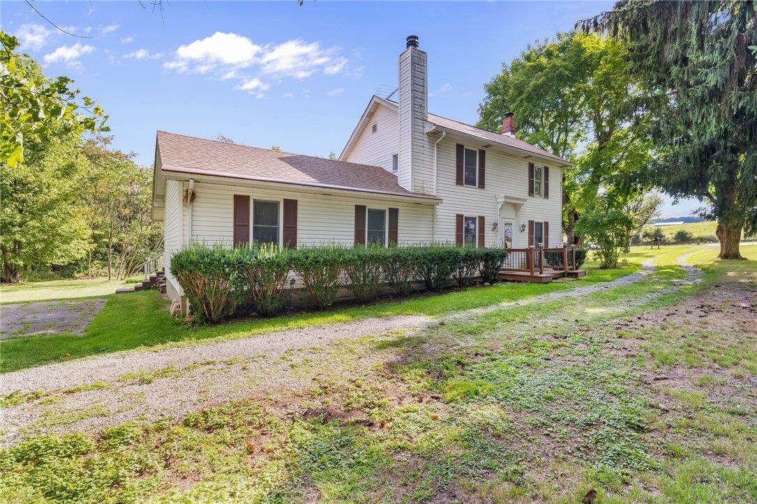 Property Photo: 3302 Oneida Valley Rd PA 16373