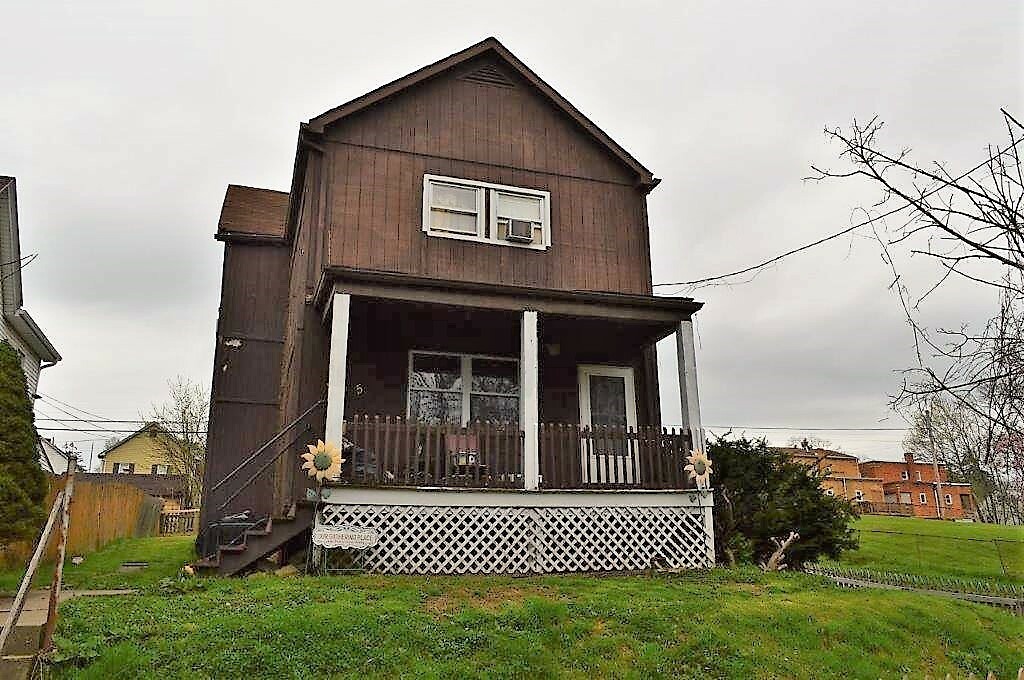 Property Photo: 255 Glenn Avenue PA 15317