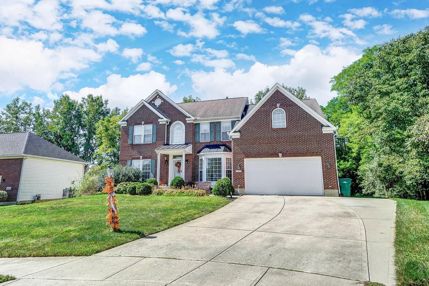 Property Photo: 2323 Wedgewood Dr OH 45434