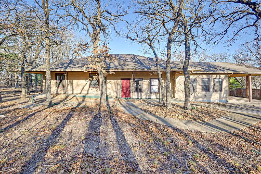 Property Photo: 4 Samuel Lane TX 76063