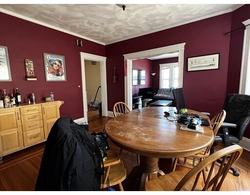 Property Photo: 34 Bromfield Rd 2 MA 02144