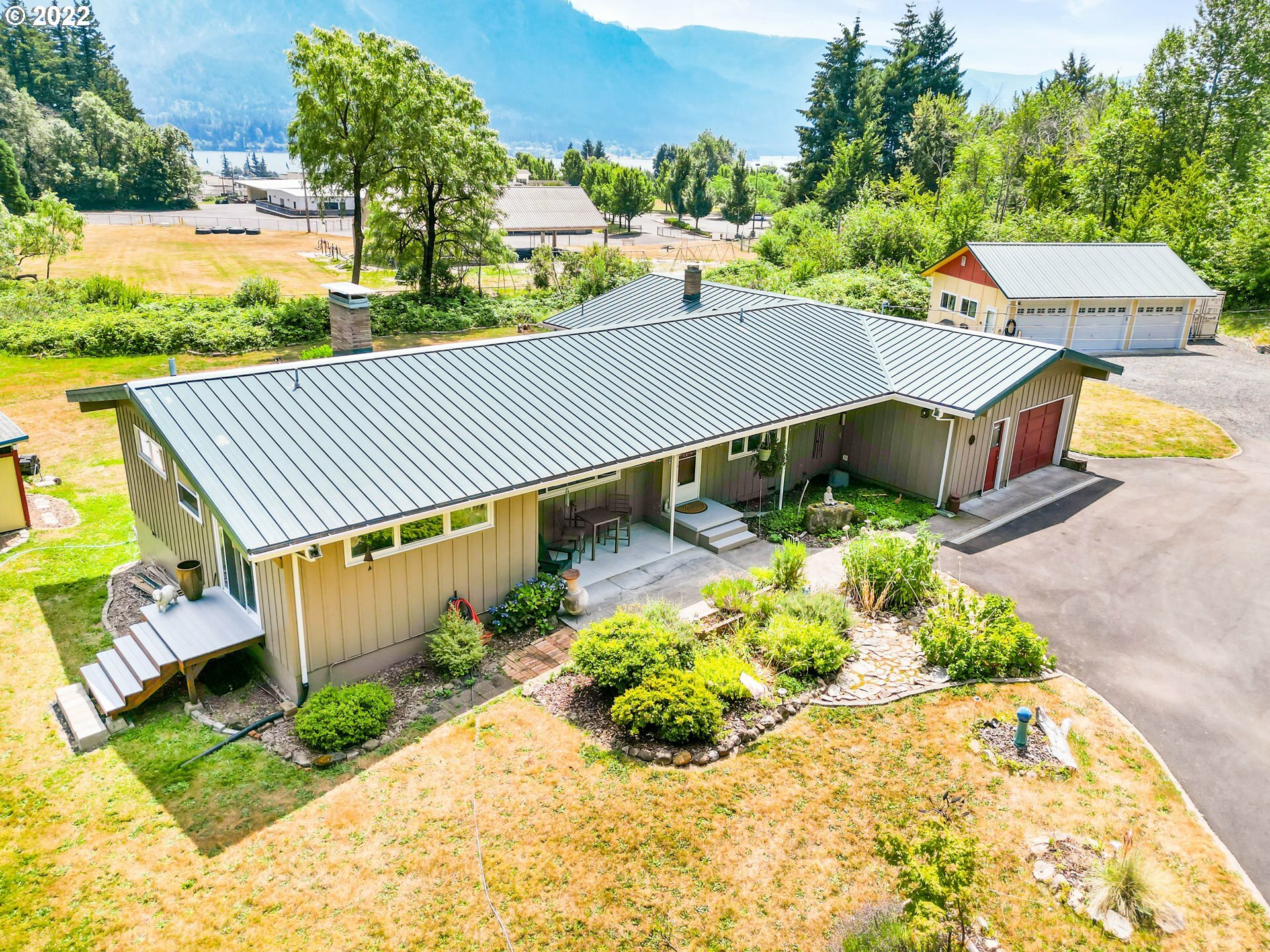 Property Photo:  329 NW Kanaka Creek Rd  WA 98648 