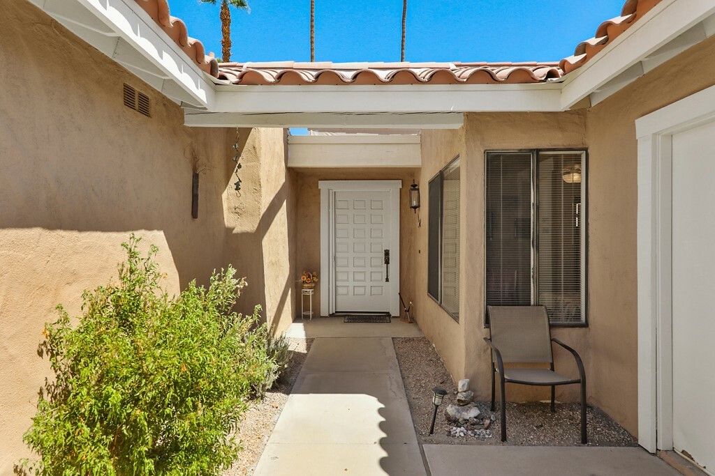 Property Photo:  312 Paseo Primavera  CA 92260 