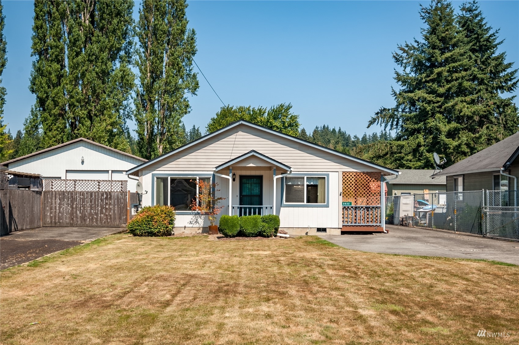 Property Photo:  3032 Pennsylvania Street  WA 98632 