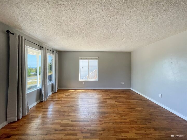 Property Photo: 1036 Olympus Avenue WA 98362