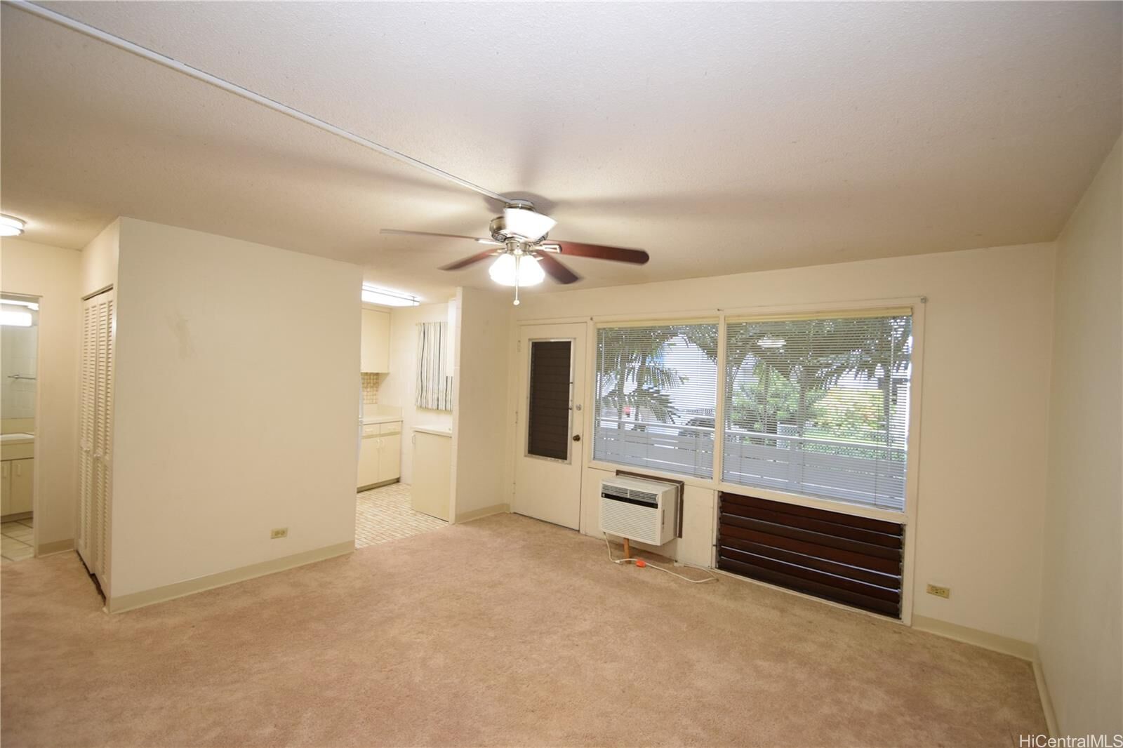 Property Photo: 1330 Wilder Avenue 212 HI 96822