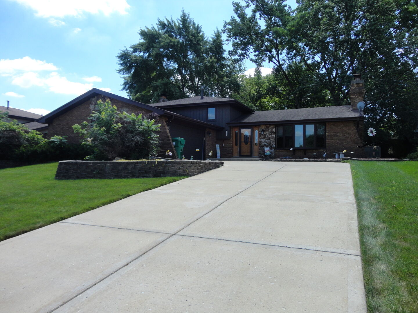 Property Photo:  13859 Secretariat Lane  IL 60467 