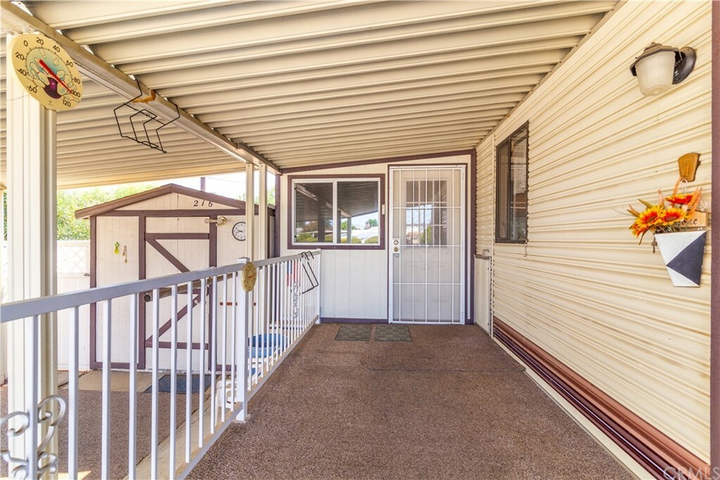 Property Photo: 1295 S Cawston Avenue 216 CA 92545