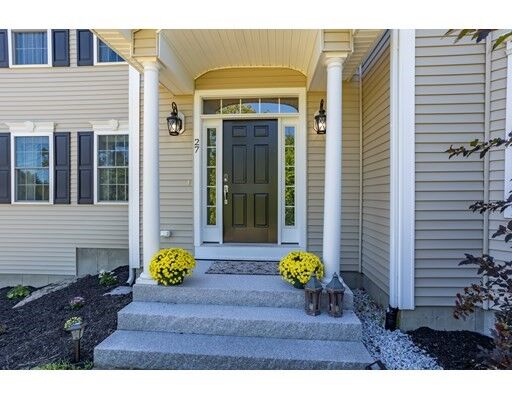 Property Photo:  27 Senter Farm Rd  NH 03051 