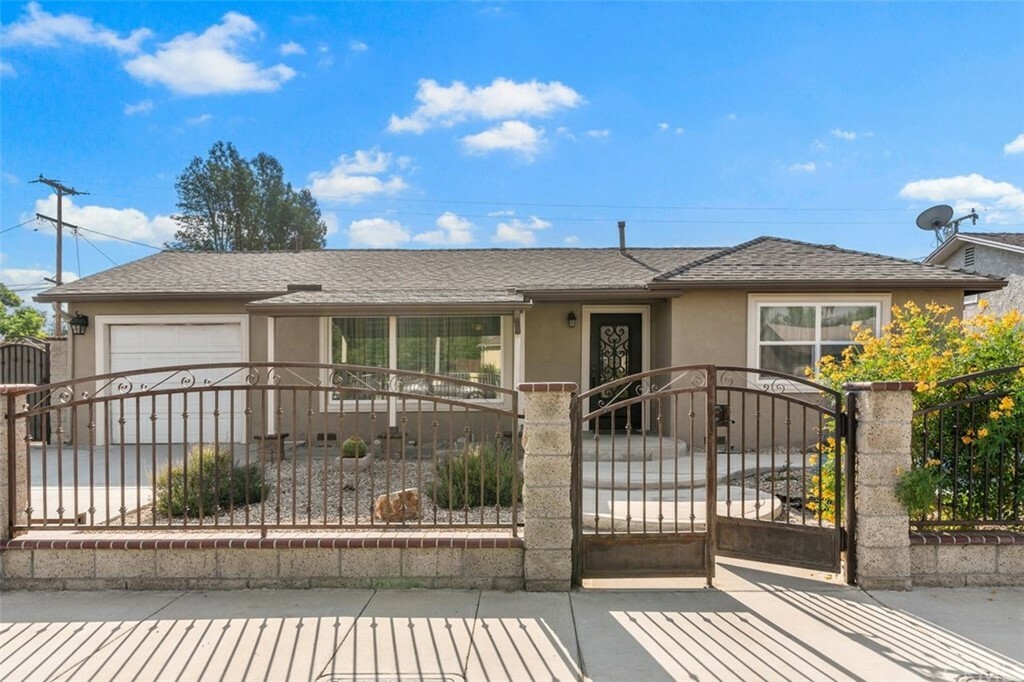 Property Photo:  4008 Leigh Street  CA 92509 