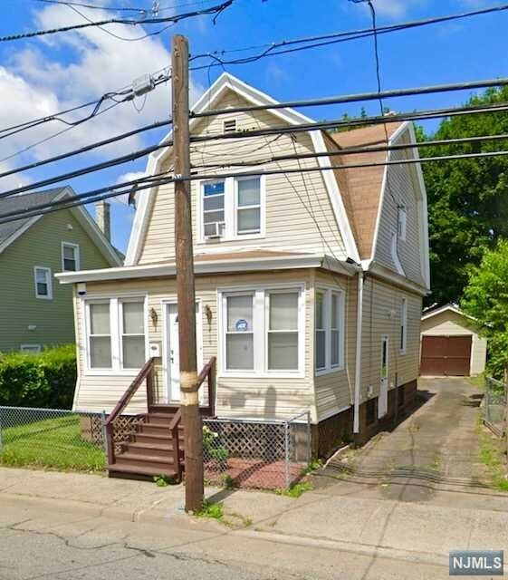 Property Photo:  415 Coit Street  NJ 07111 