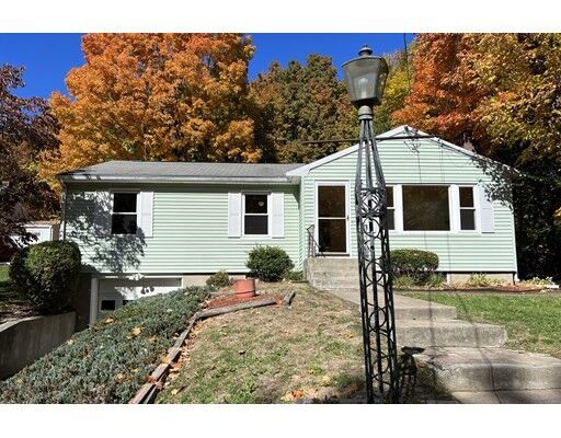 Property Photo:  59 Russell Street  MA 01801 