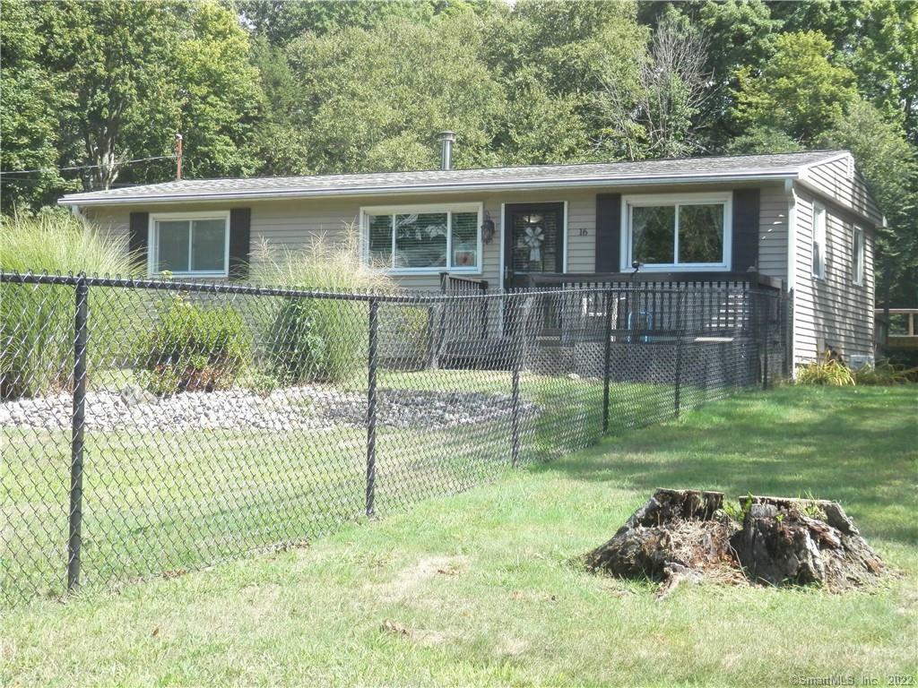 Property Photo:  16 Saunders Lane  CT 06712 