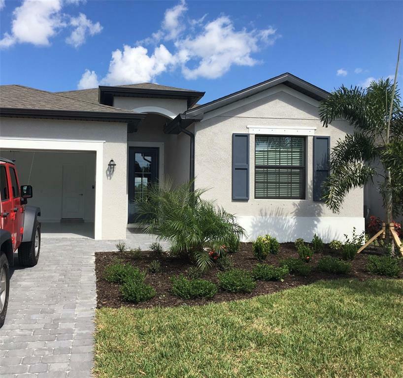 Property Photo:  2032 Gardenia Avenue  FL 33953 