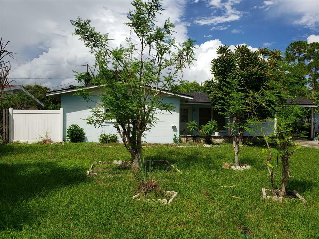 Property Photo: 4601 W Villa Rosa Street FL 33611