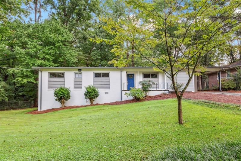 Property Photo:  126 Indian Trail  GA 30068 