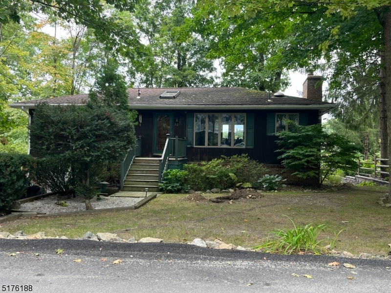 Property Photo:  521 Upper Highland Lake Dr.  NJ 07422 