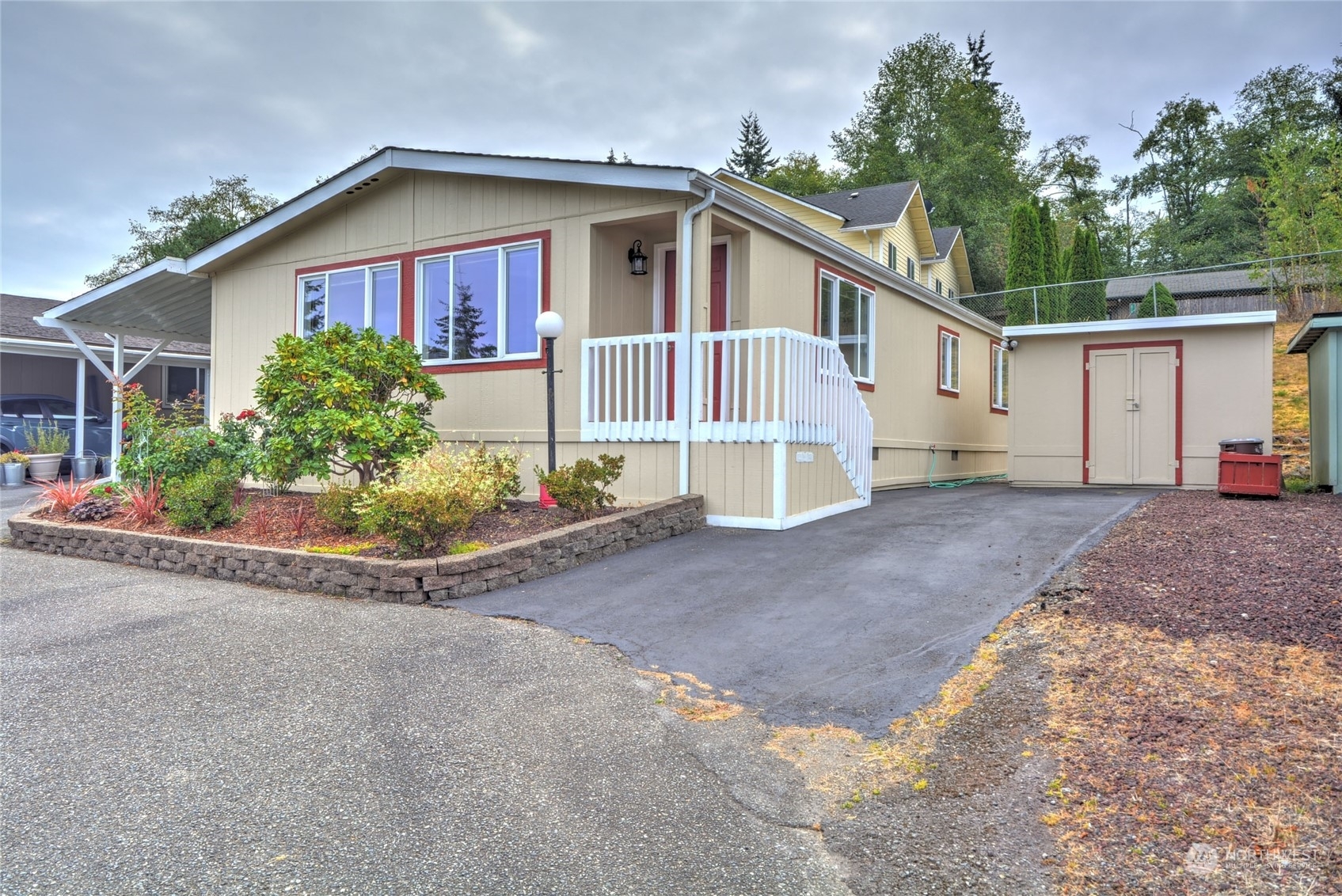 Property Photo:  5810 Fleming Street 41  WA 98203 