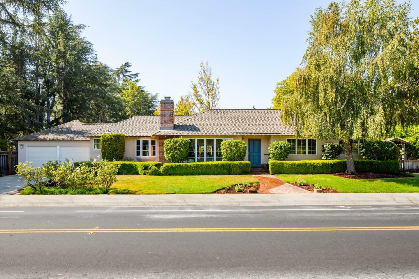 Property Photo: 2160 Newell Road CA 94303