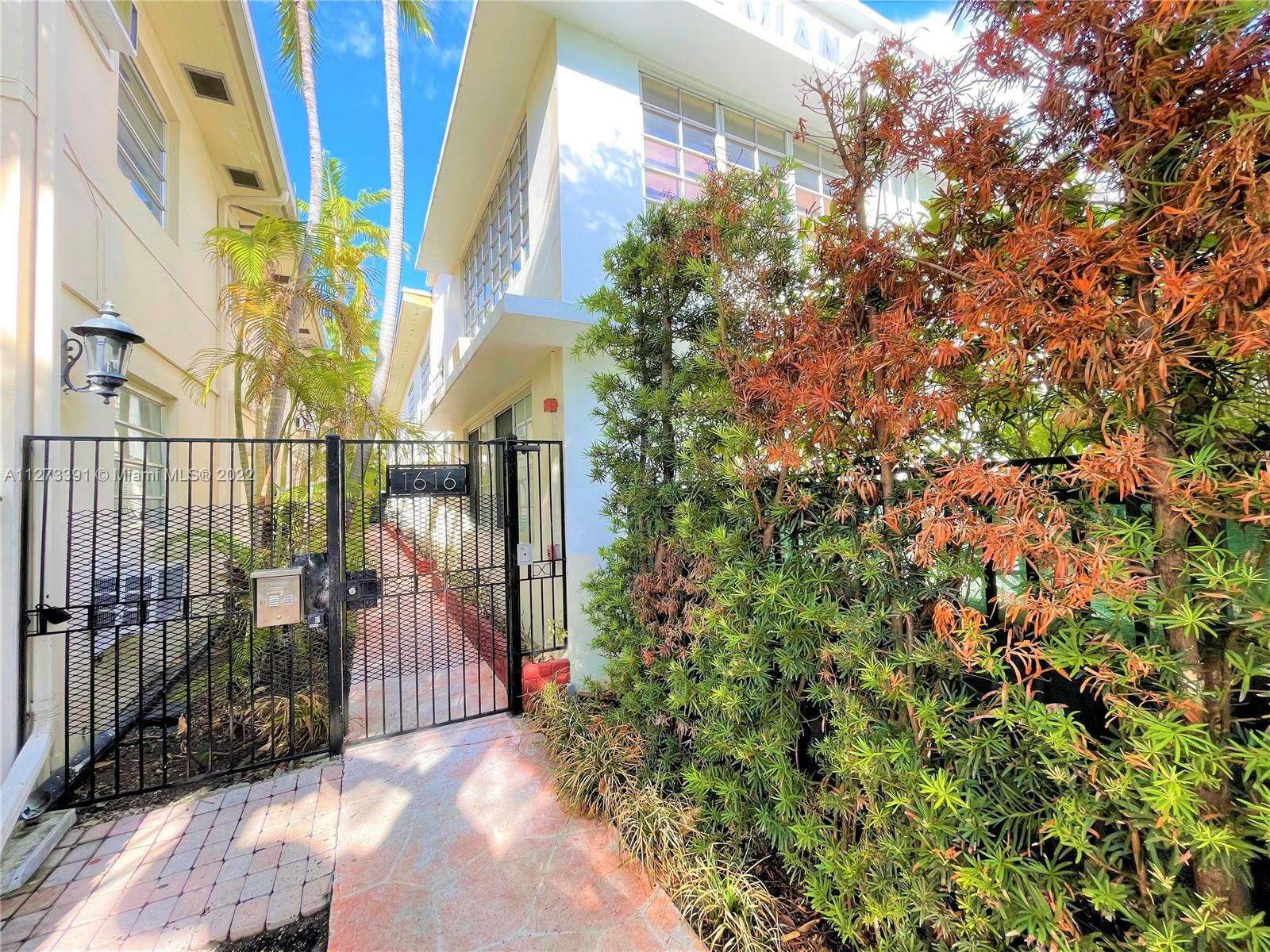 Property Photo: 1616 Michigan Ave 18 FL 33139
