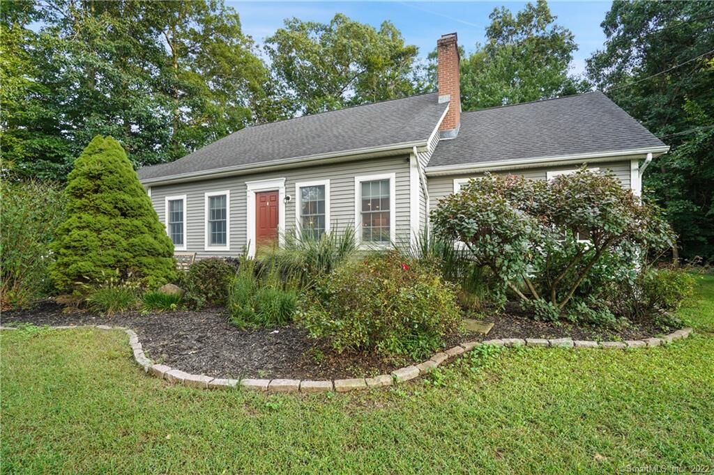Property Photo:  184 Birch Drive  CT 06010 