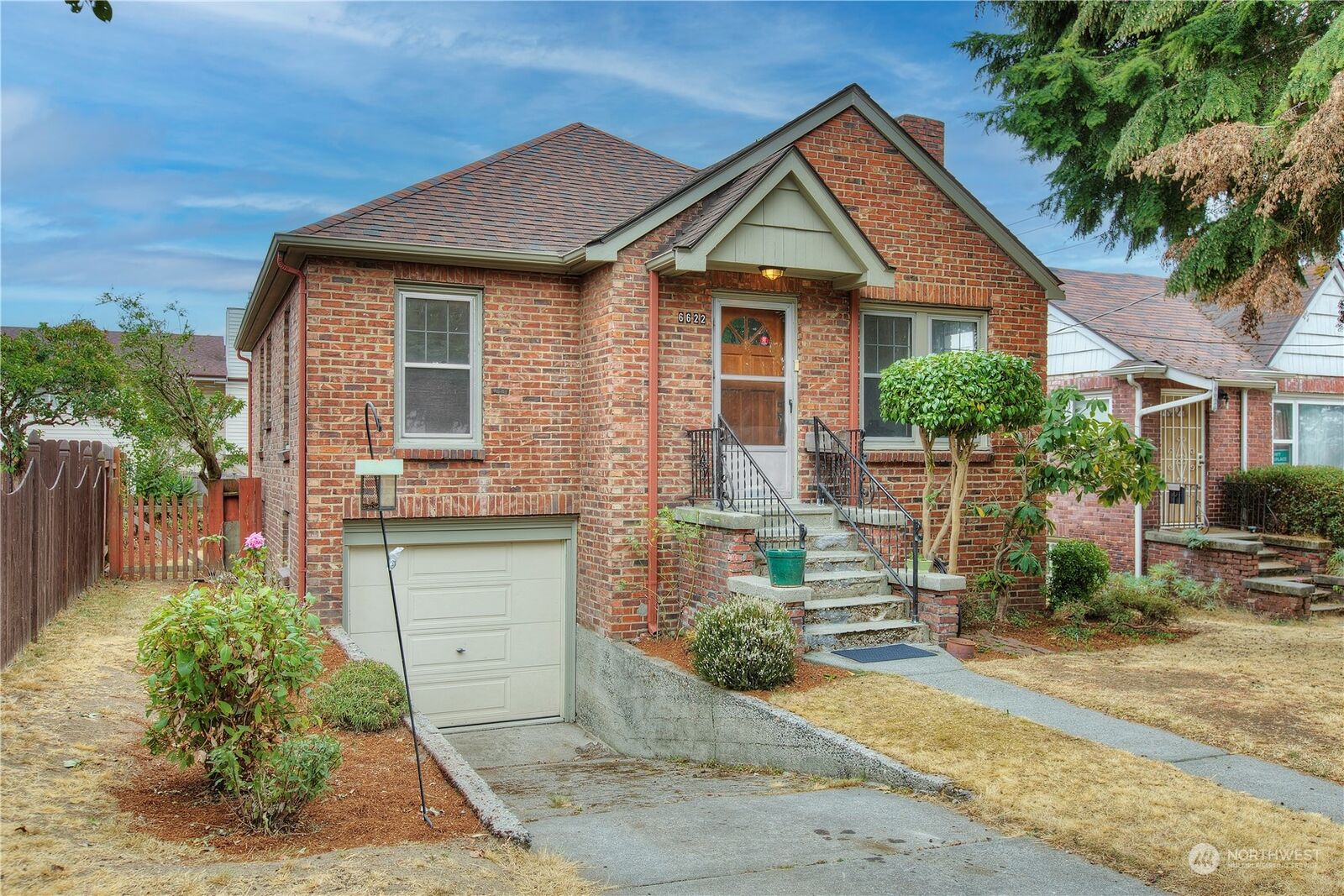 Property Photo: 6622 Beacon Avenue S WA 98108