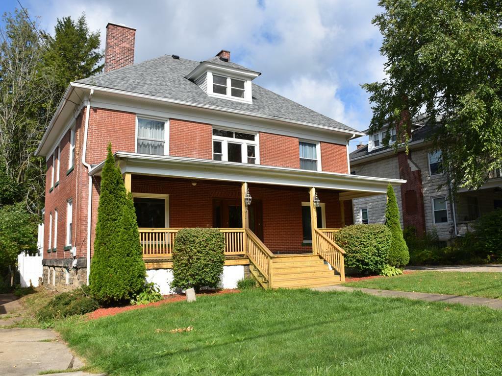 Property Photo:  956 Grove Street  PA 16335 