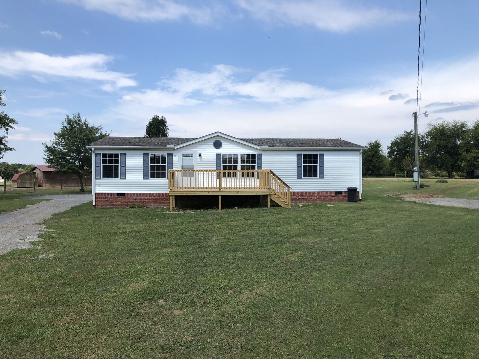 Property Photo: 498 Pepper Hill Rd TN 37020