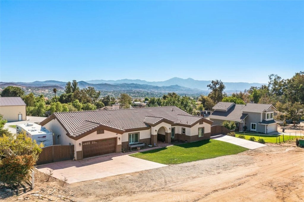 Property Photo:  18455 Granite Avenue  CA 92508 