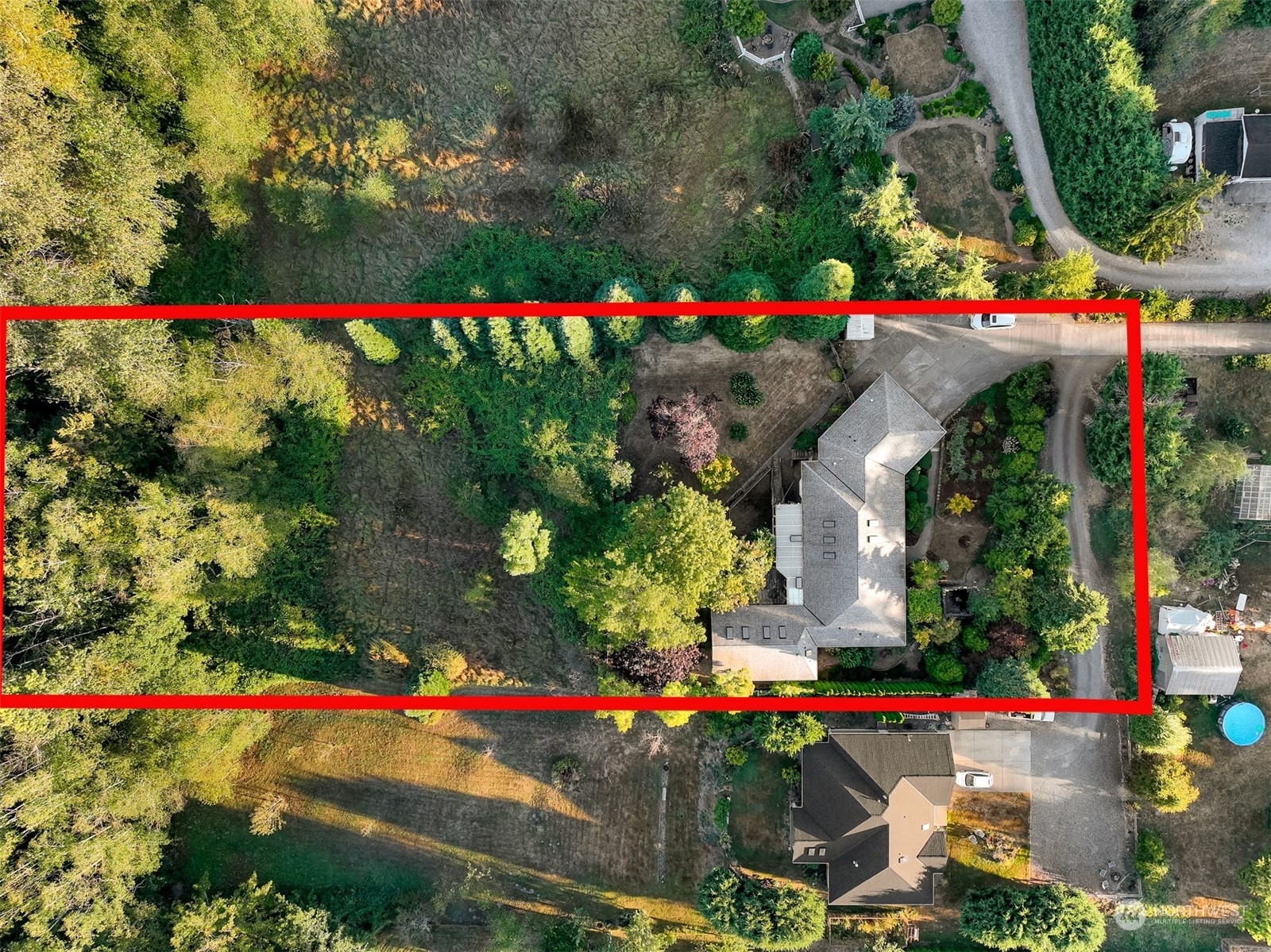 Property Photo: 1210 32nd WA 98225