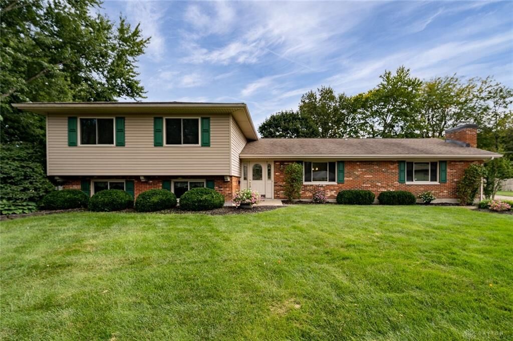 Property Photo:  8040 Talbrook Court  OH 45458 