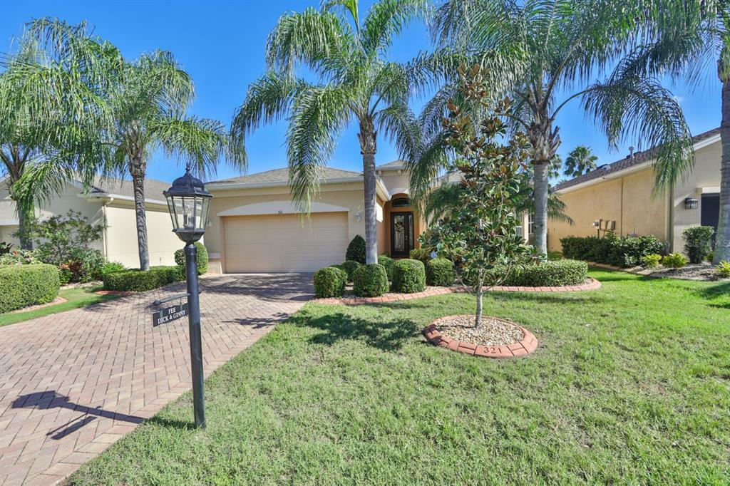 Property Photo:  321 Siena Vista Place  FL 33573 